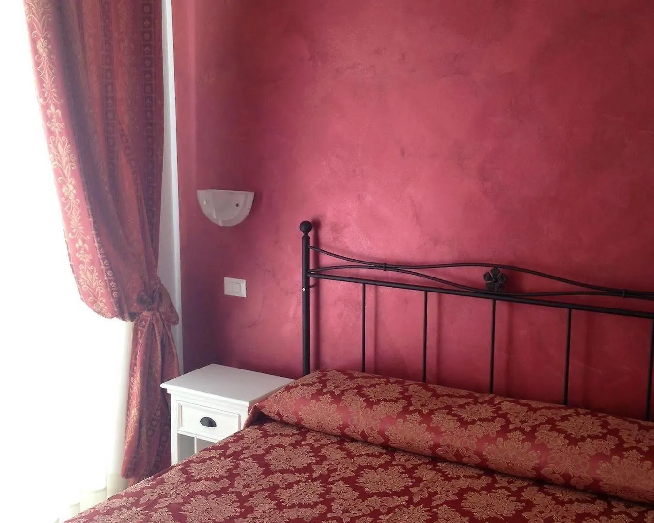 Alangia Inn Rome